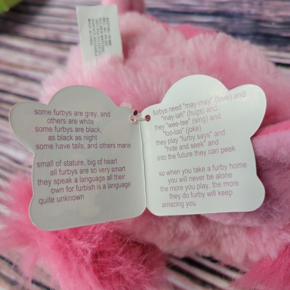 **SUPER RARE** 1999 FURBY with Box! 🤩 - Picture 15 of 16